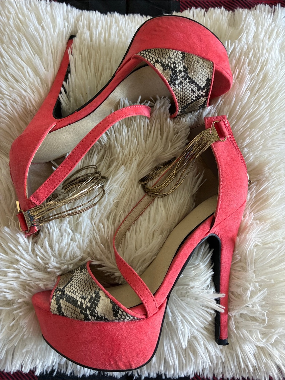 bebe Coral Platform Sandals with Snake-Print Accent and Gold Tassel size 6